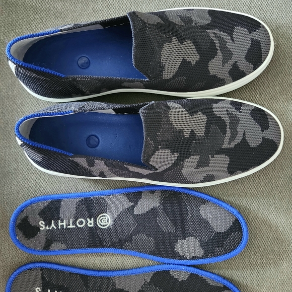 The Original Slip On Sneakers in Grey Camo - Picture 6 of 7